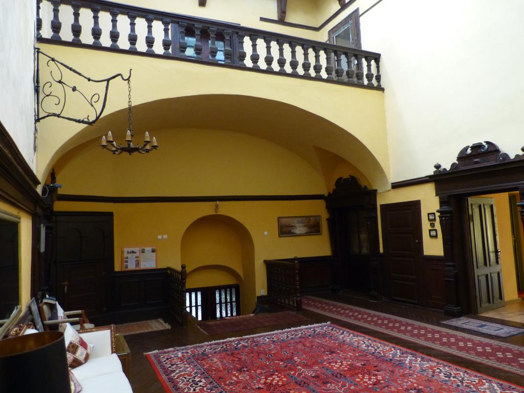 Palac Jastrowiec ภายนอก รูปภาพ