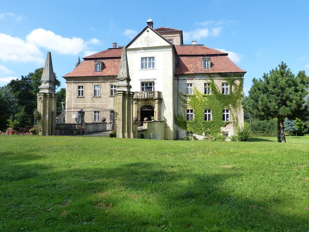 Palac Jastrowiec ภายนอก รูปภาพ