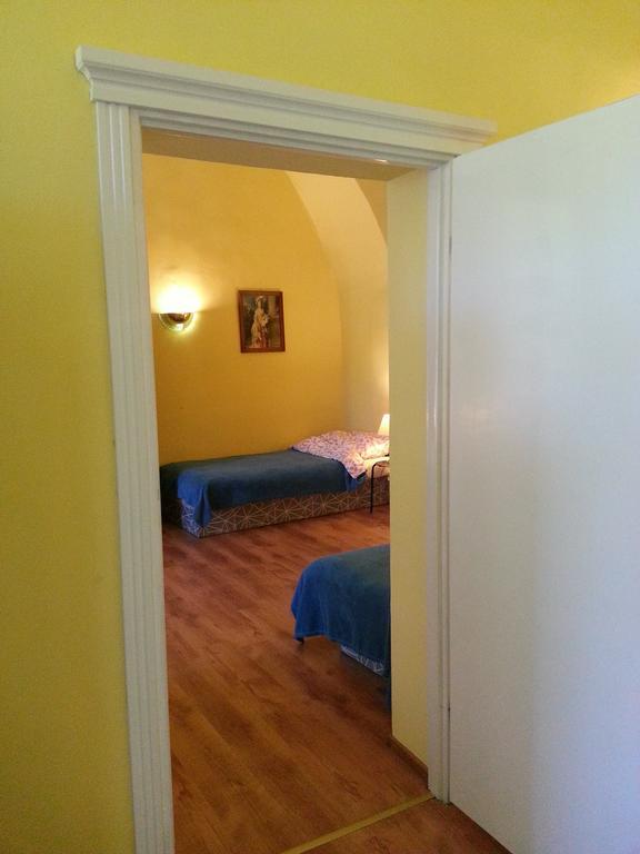 Palac Jastrowiec ภายนอก รูปภาพ